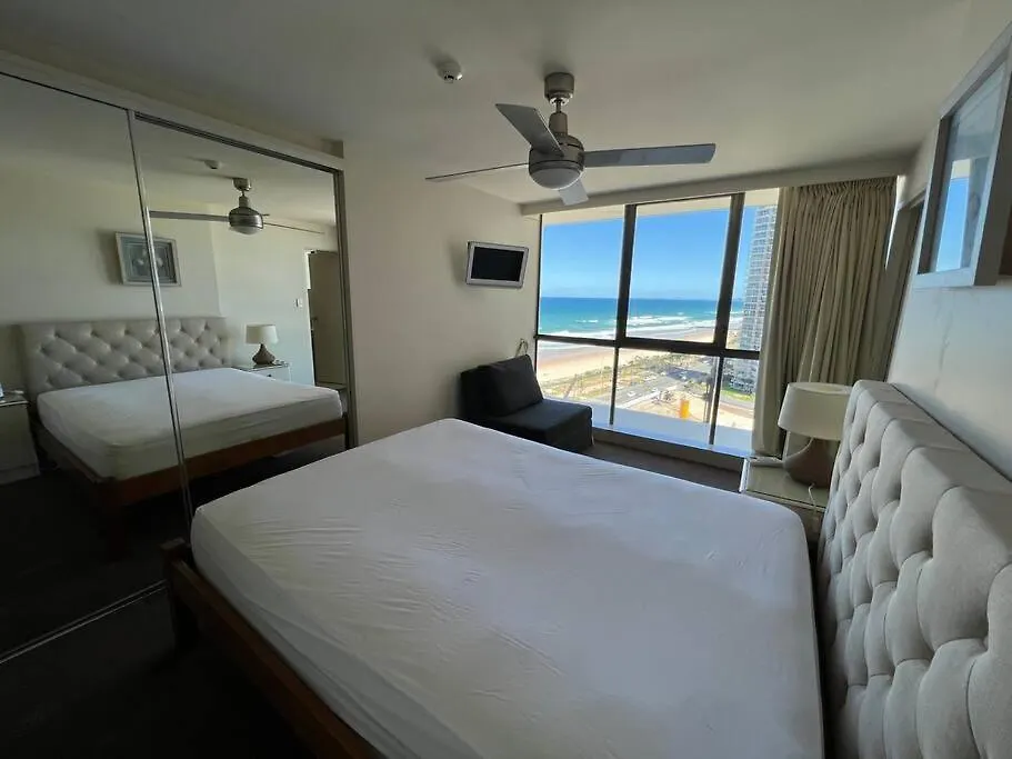 アパート Seacrest, Surfers Beach Front 15A ゴールドコースト